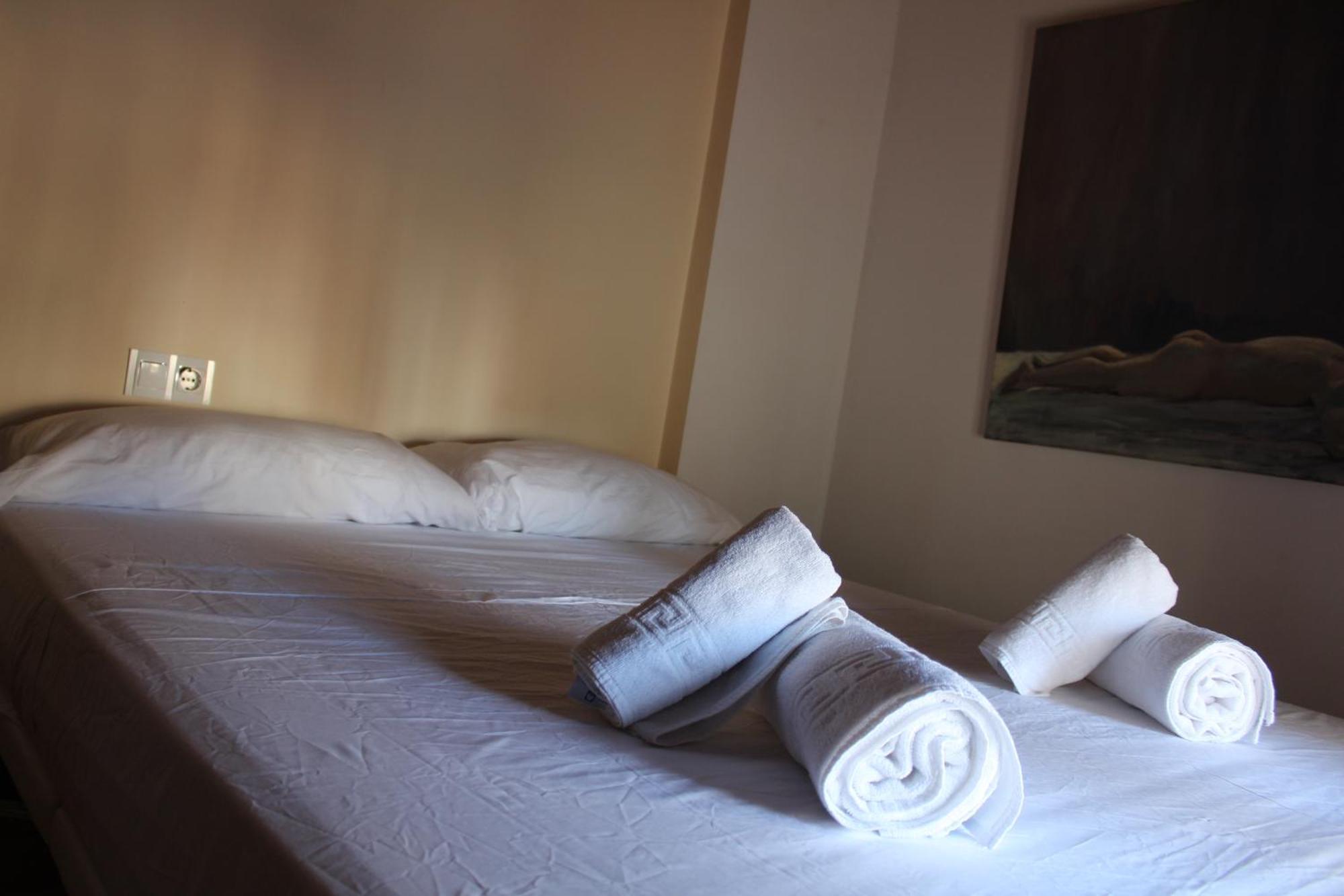Appartement Atico Aires De Gredos à Candeleda Extérieur photo